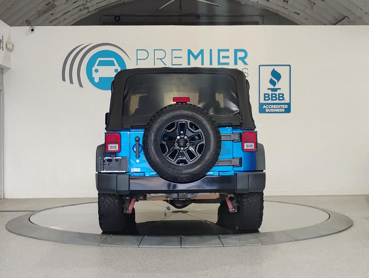 Jeep Wrangler Sport 4WD 2015