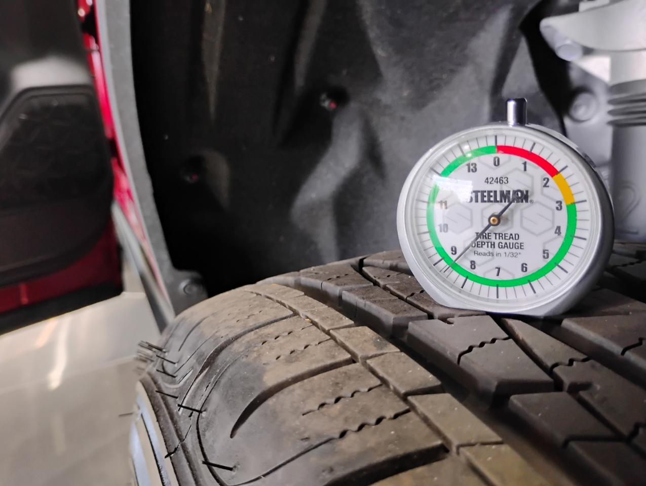 Toyota RAV4 XLE 2025