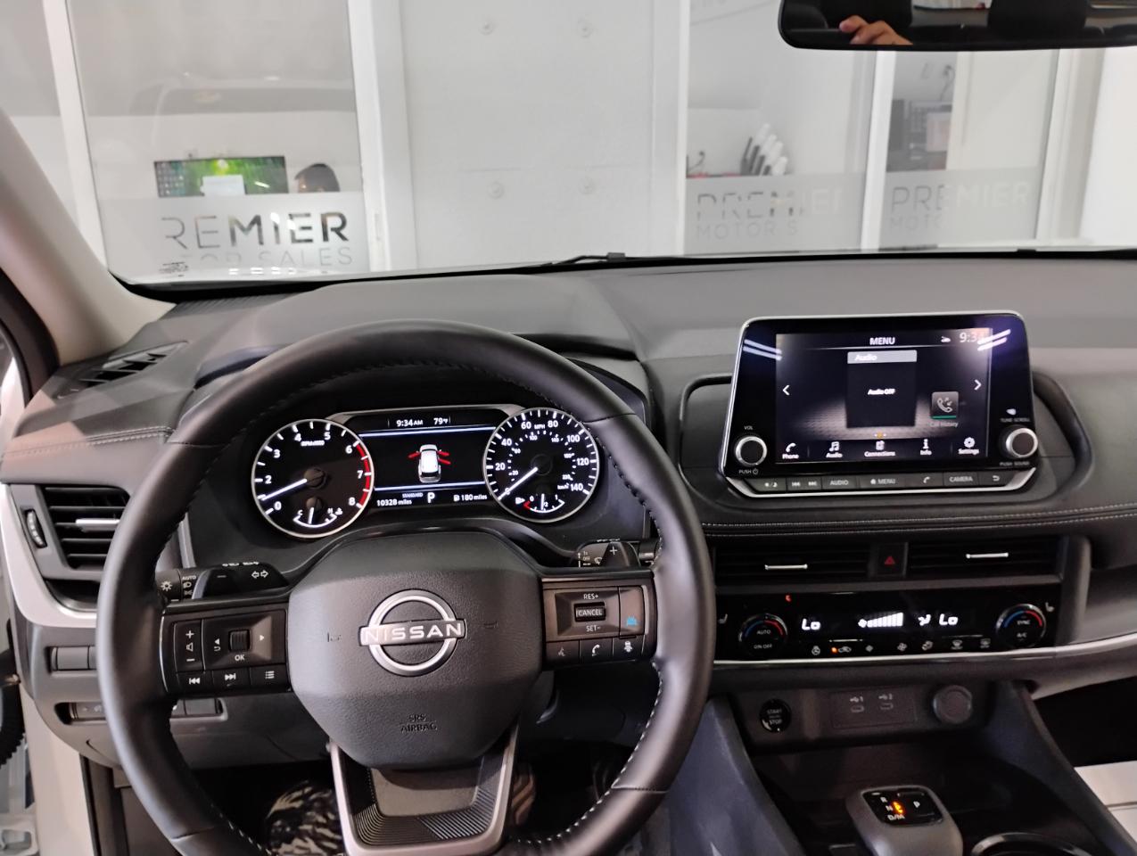 Nissan Rogue SV 2025