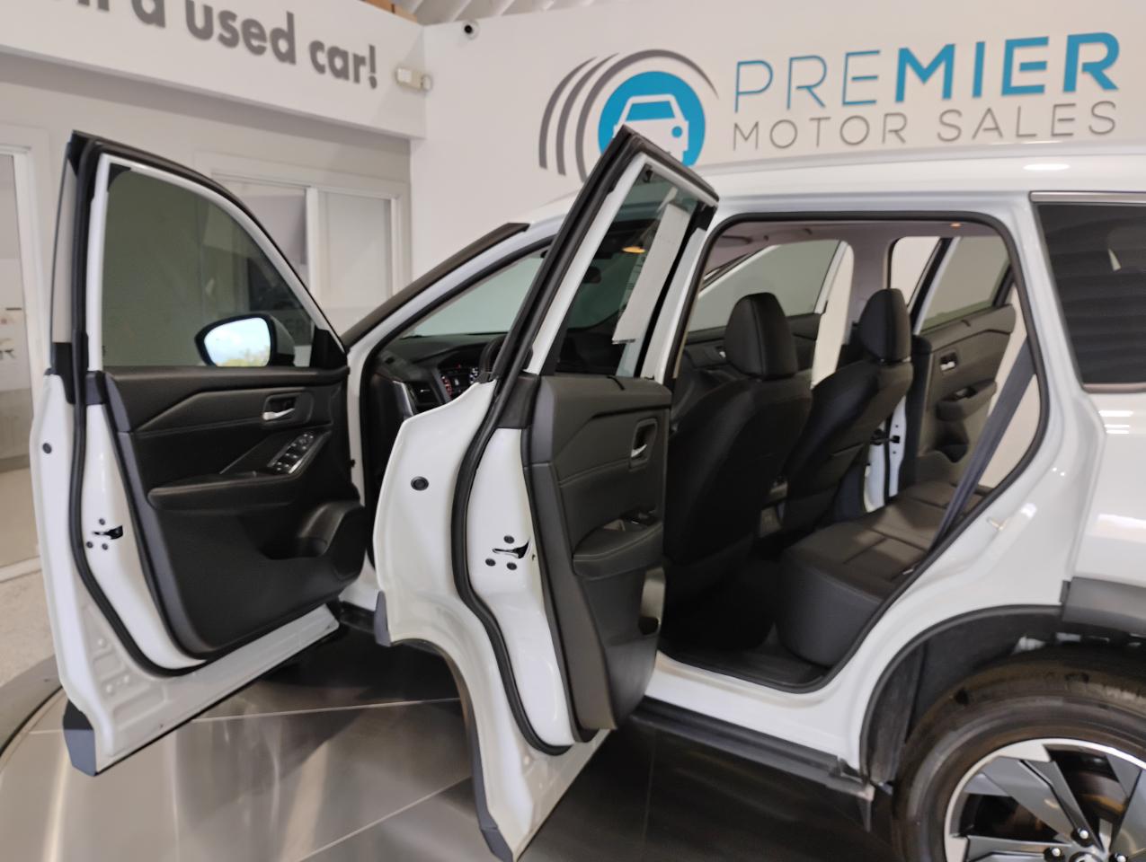 Nissan Rogue SV 2025