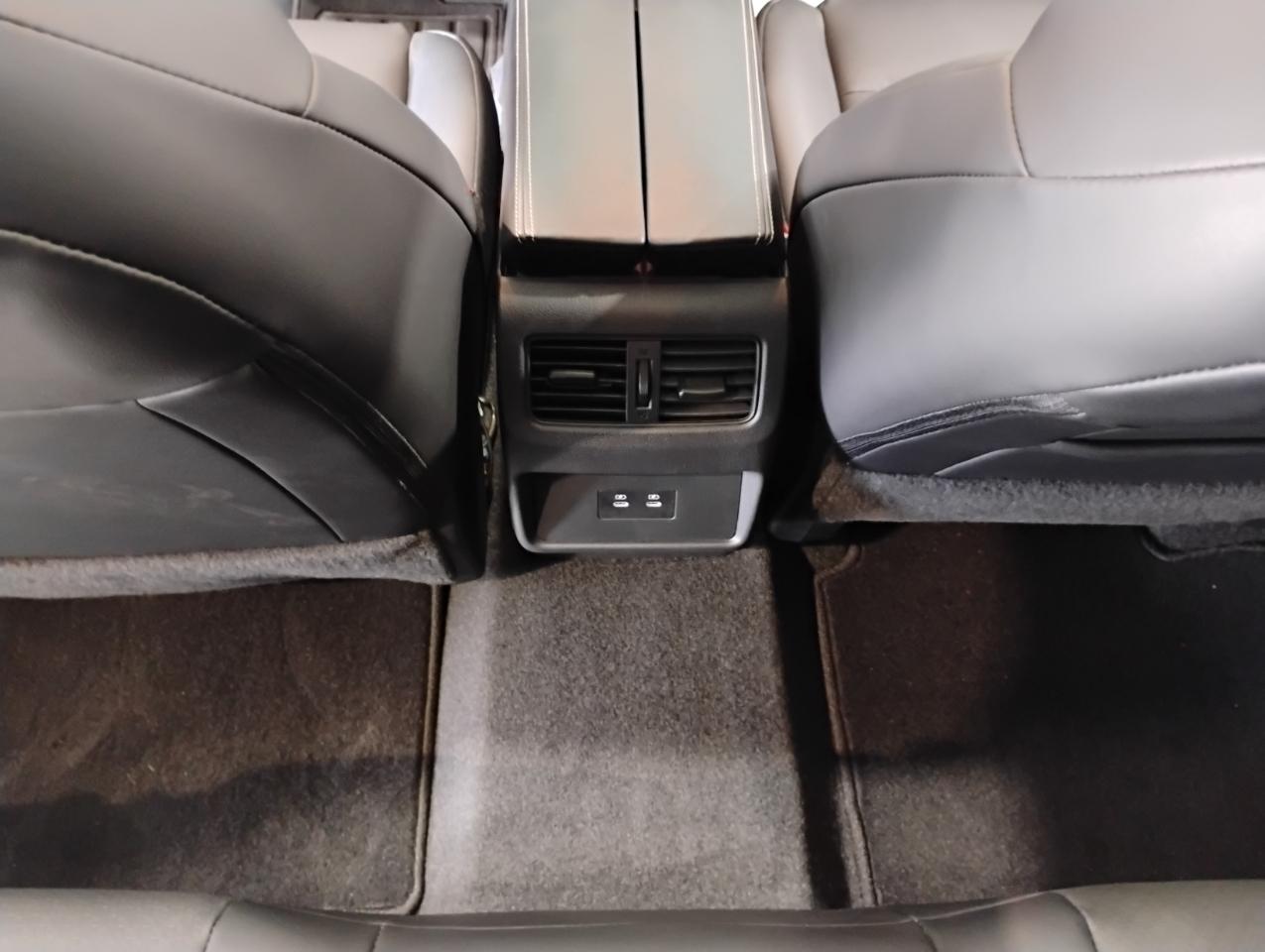 Nissan Rogue SV 2025