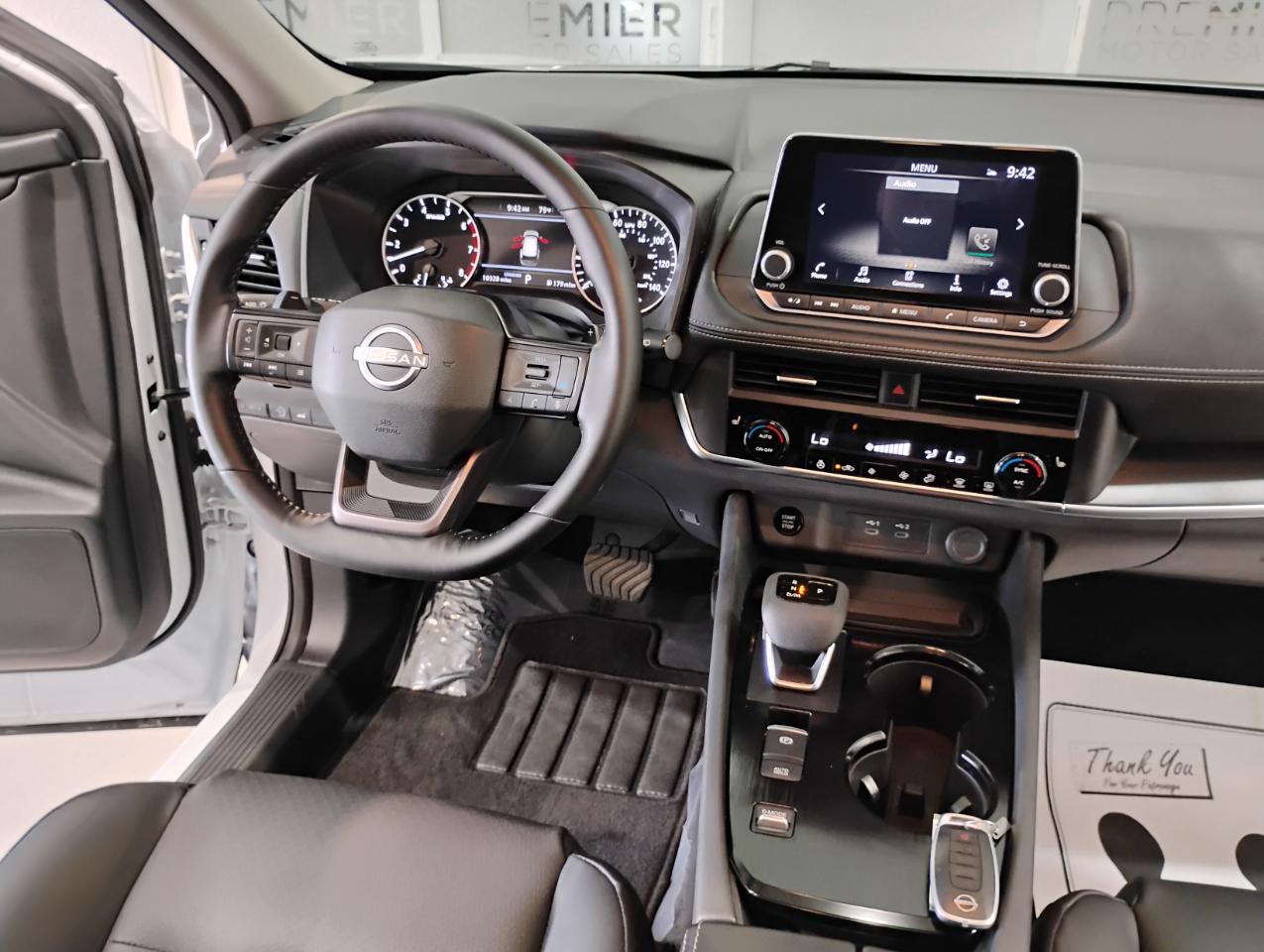 Nissan Rogue SV 2025