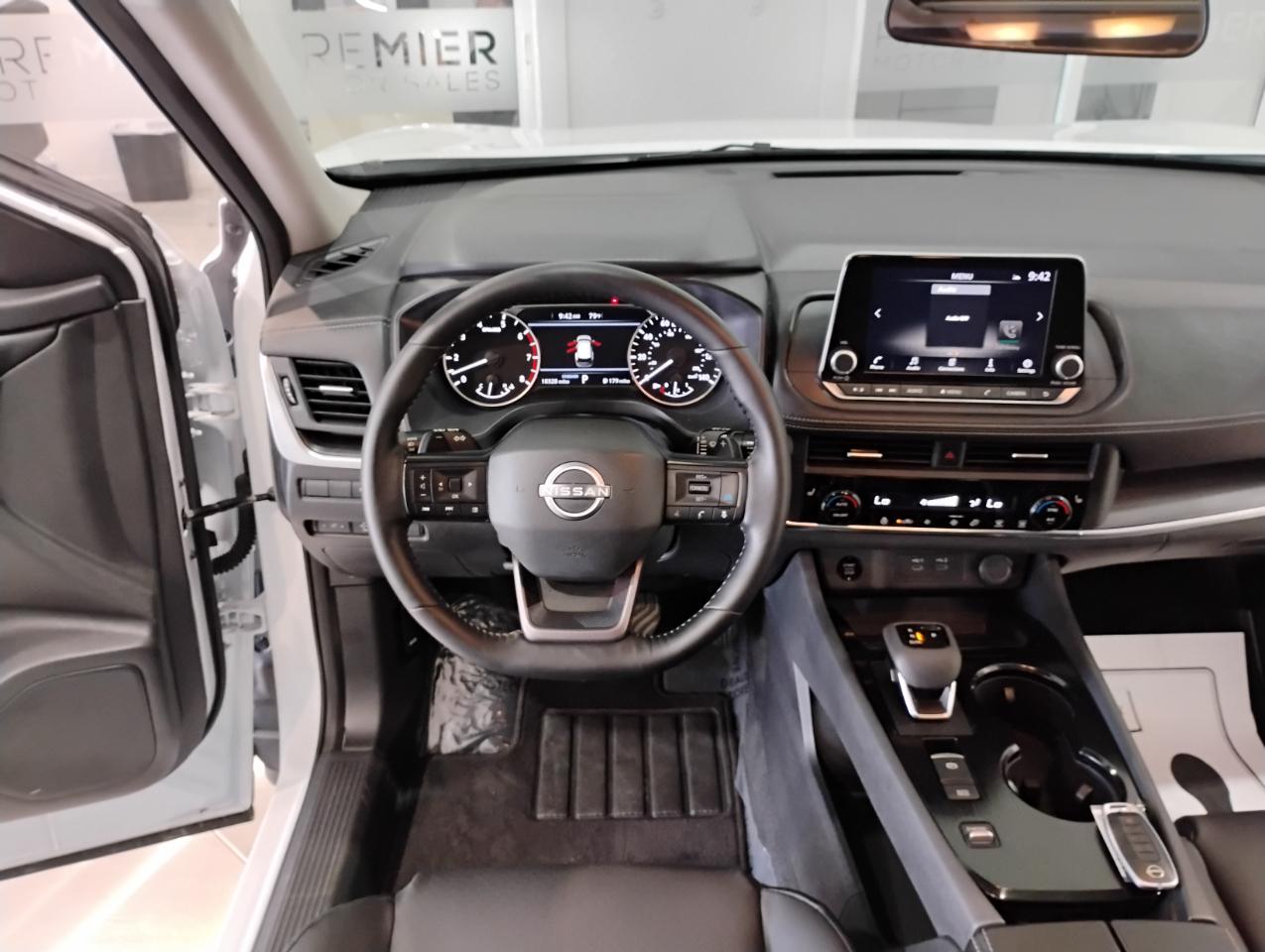 Nissan Rogue SV 2025