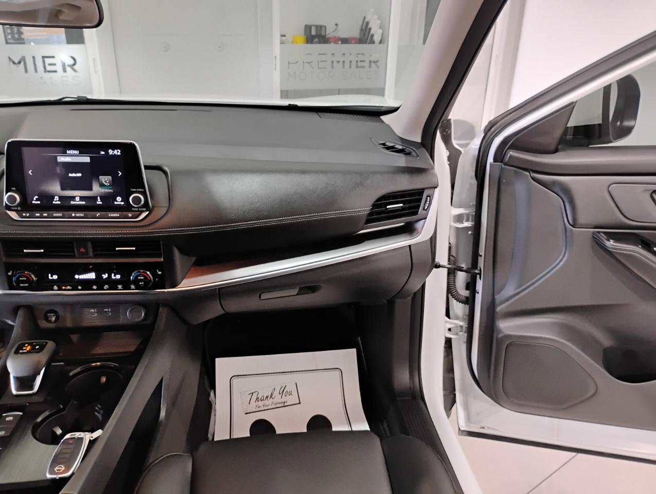 Nissan Rogue SV 2025