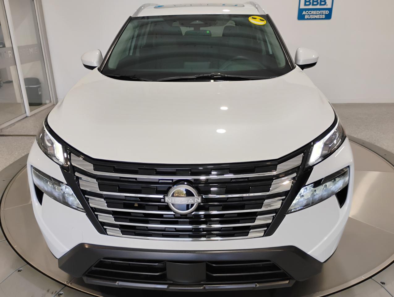 Nissan Rogue SV 2025