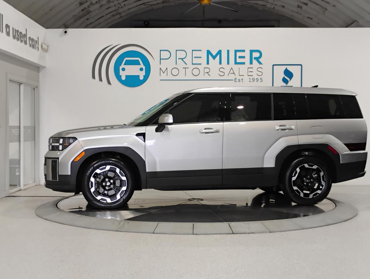 Hyundai Santa Fe SE 2024