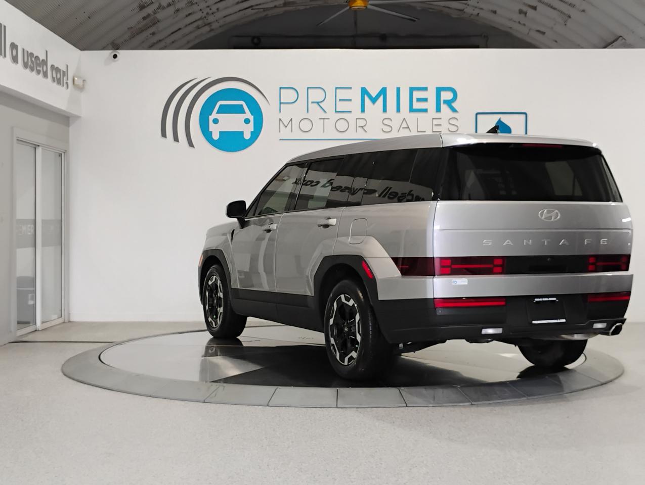 Hyundai Santa Fe SE 2024