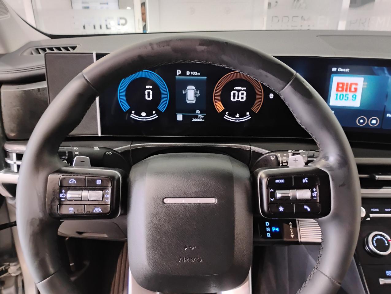 Hyundai Santa Fe SE 2024