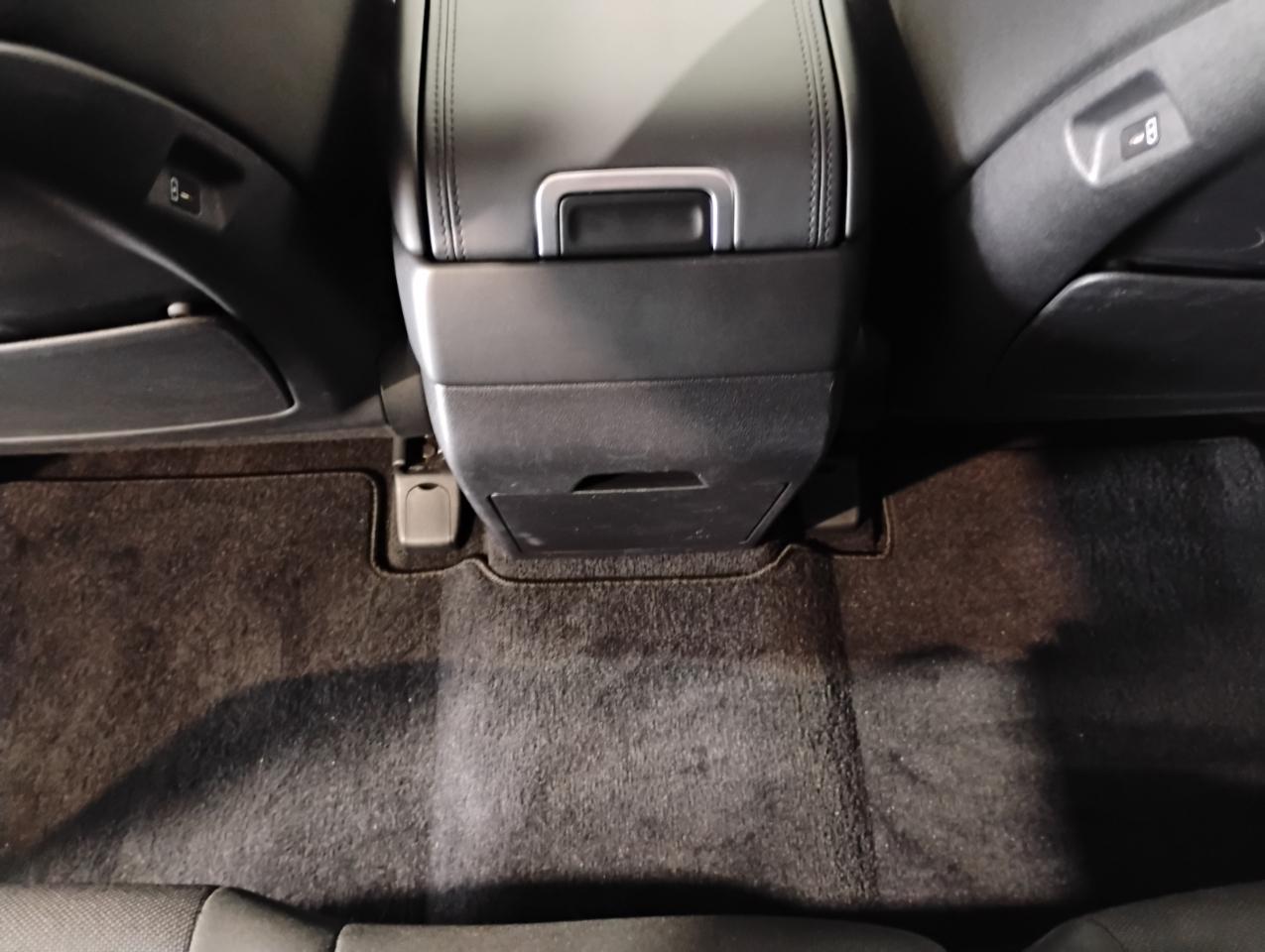 Hyundai Santa Fe SE 2024