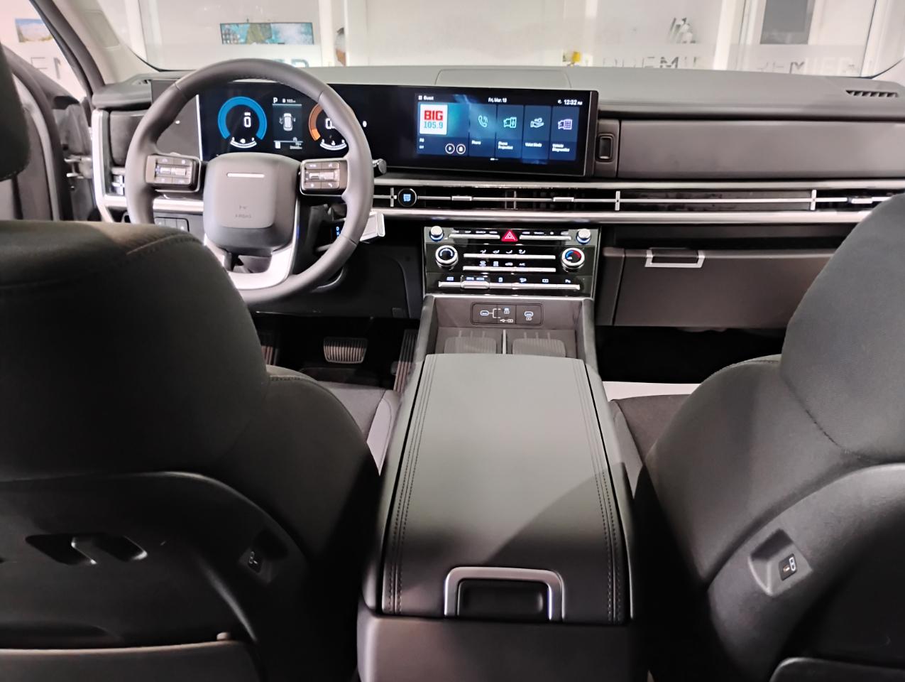 Hyundai Santa Fe SE 2024