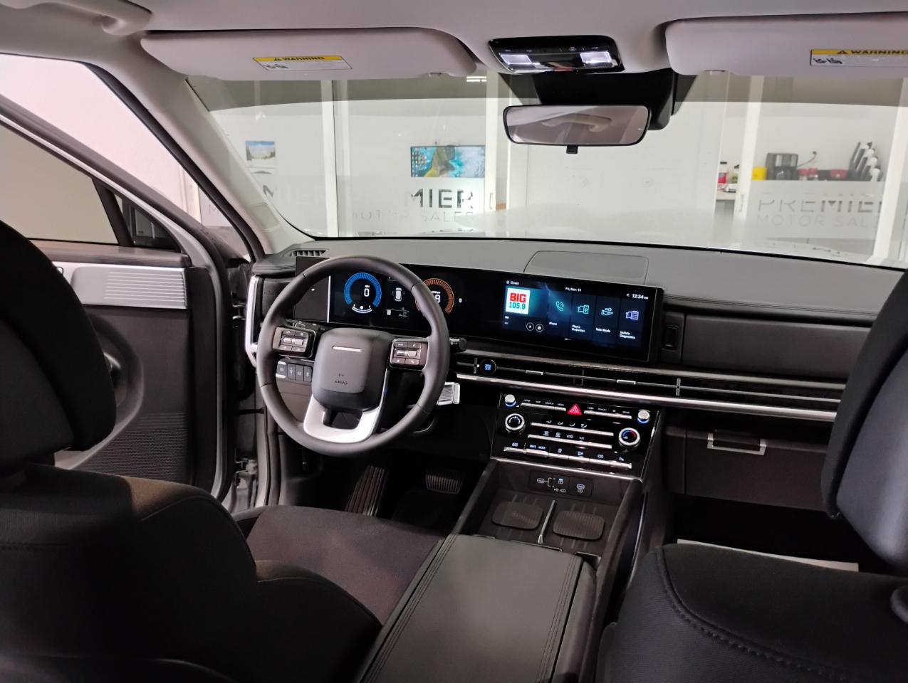 Hyundai Santa Fe SE 2024