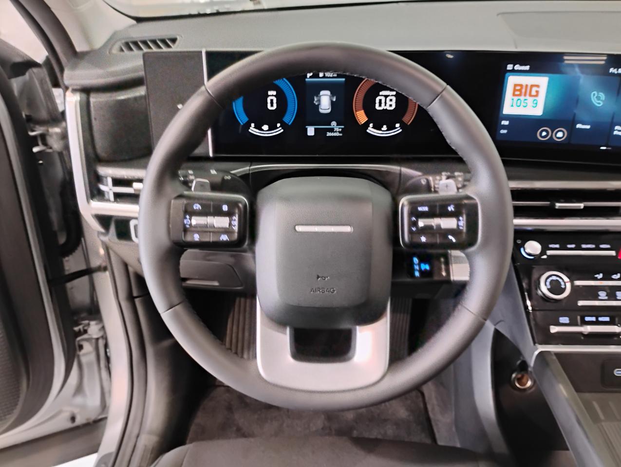 Hyundai Santa Fe SE 2024