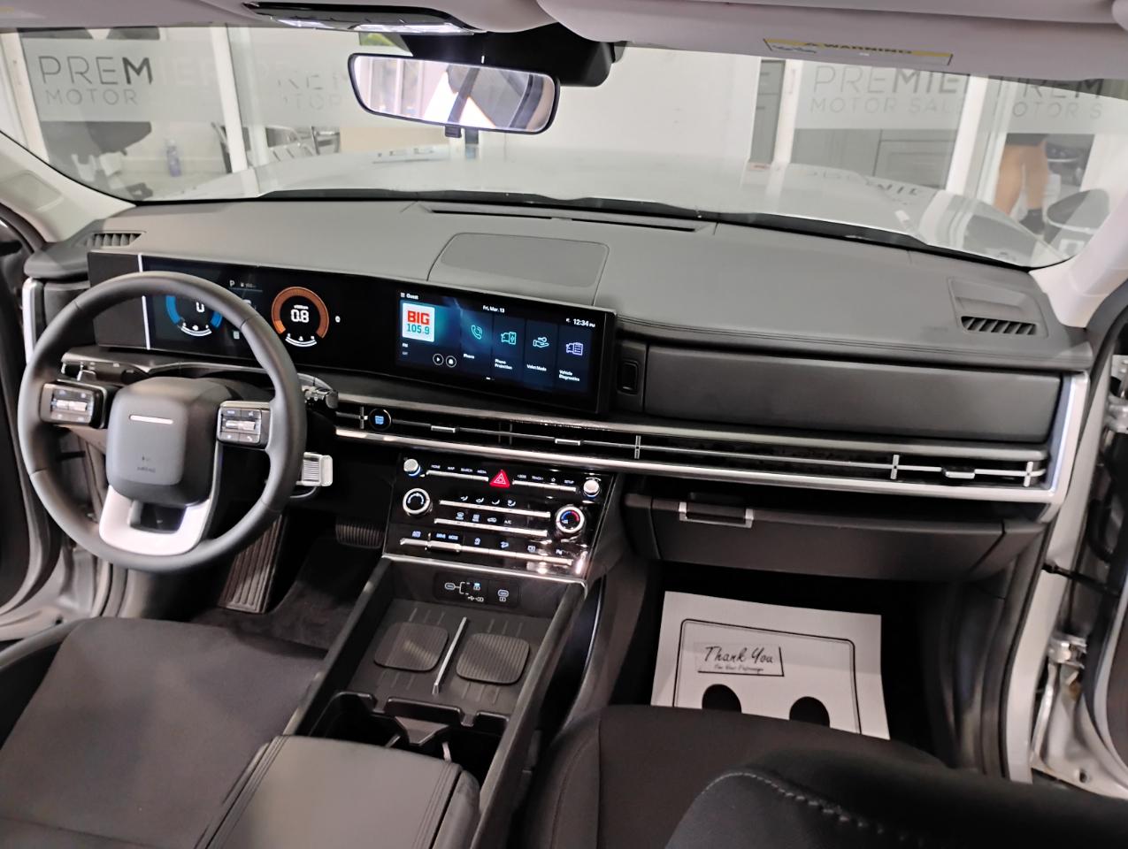 Hyundai Santa Fe SE 2024