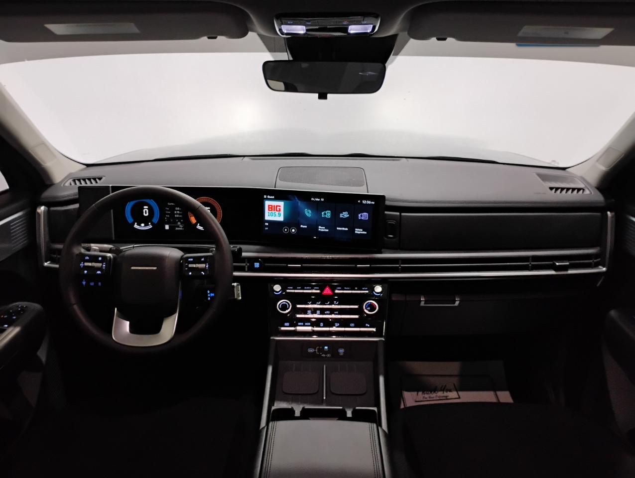 Hyundai Santa Fe SE 2024