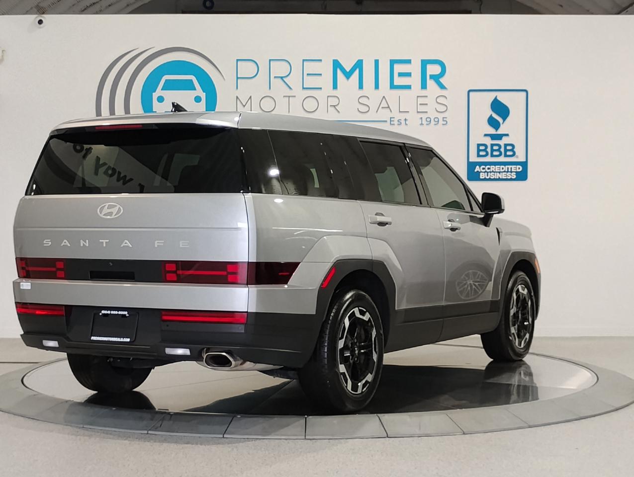 Hyundai Santa Fe SE 2024