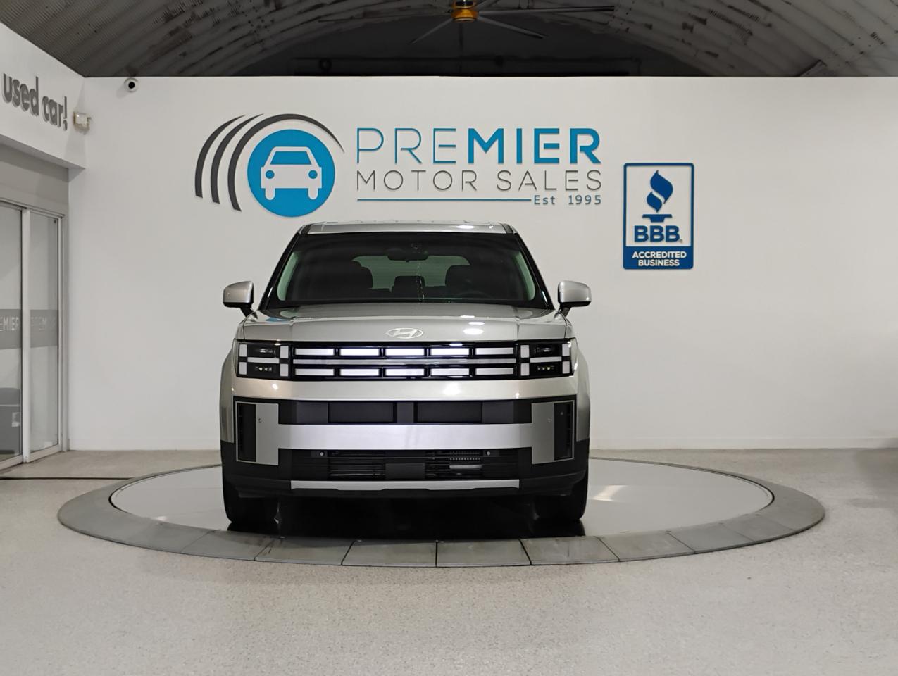 Hyundai Santa Fe SE 2024