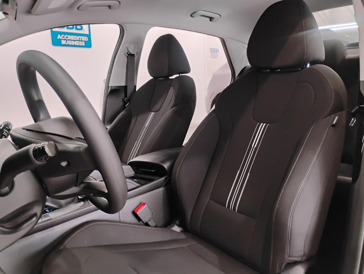 Hyundai Elantra SEL 2024