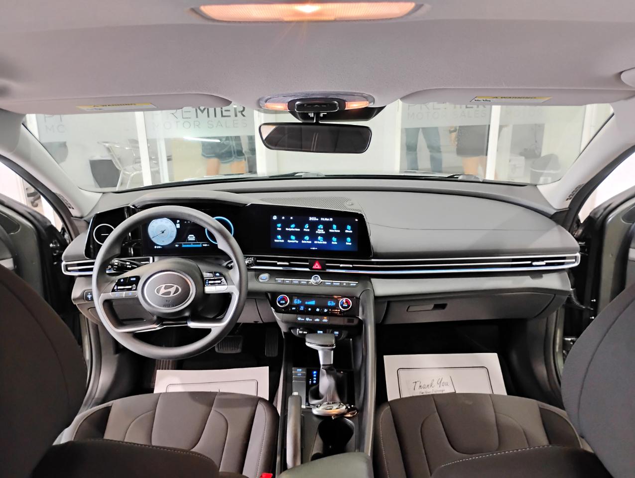 Hyundai Elantra SEL 2024