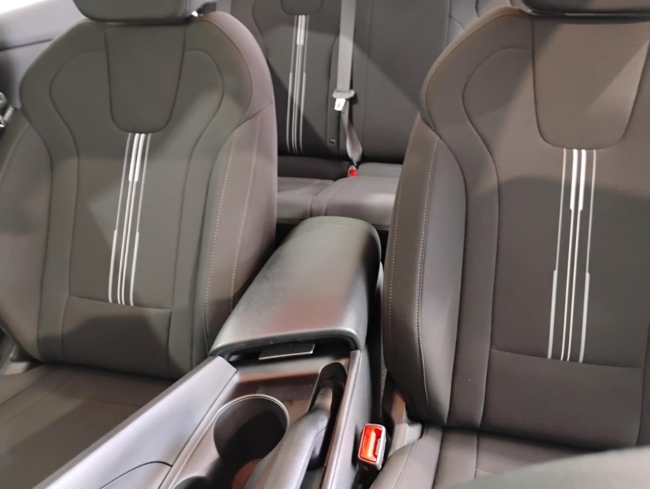 Hyundai Elantra SEL 2024