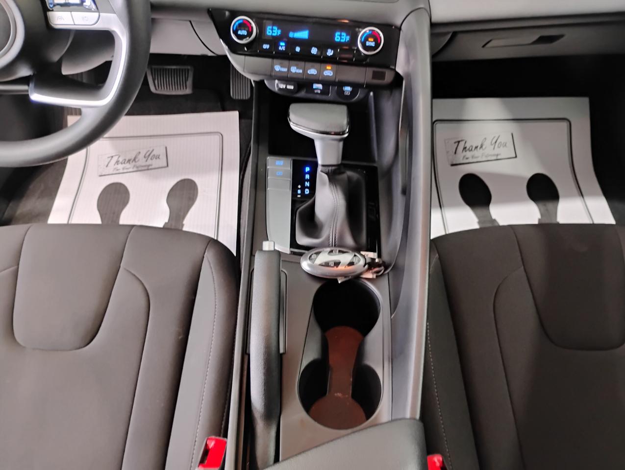 Hyundai Elantra SEL 2024