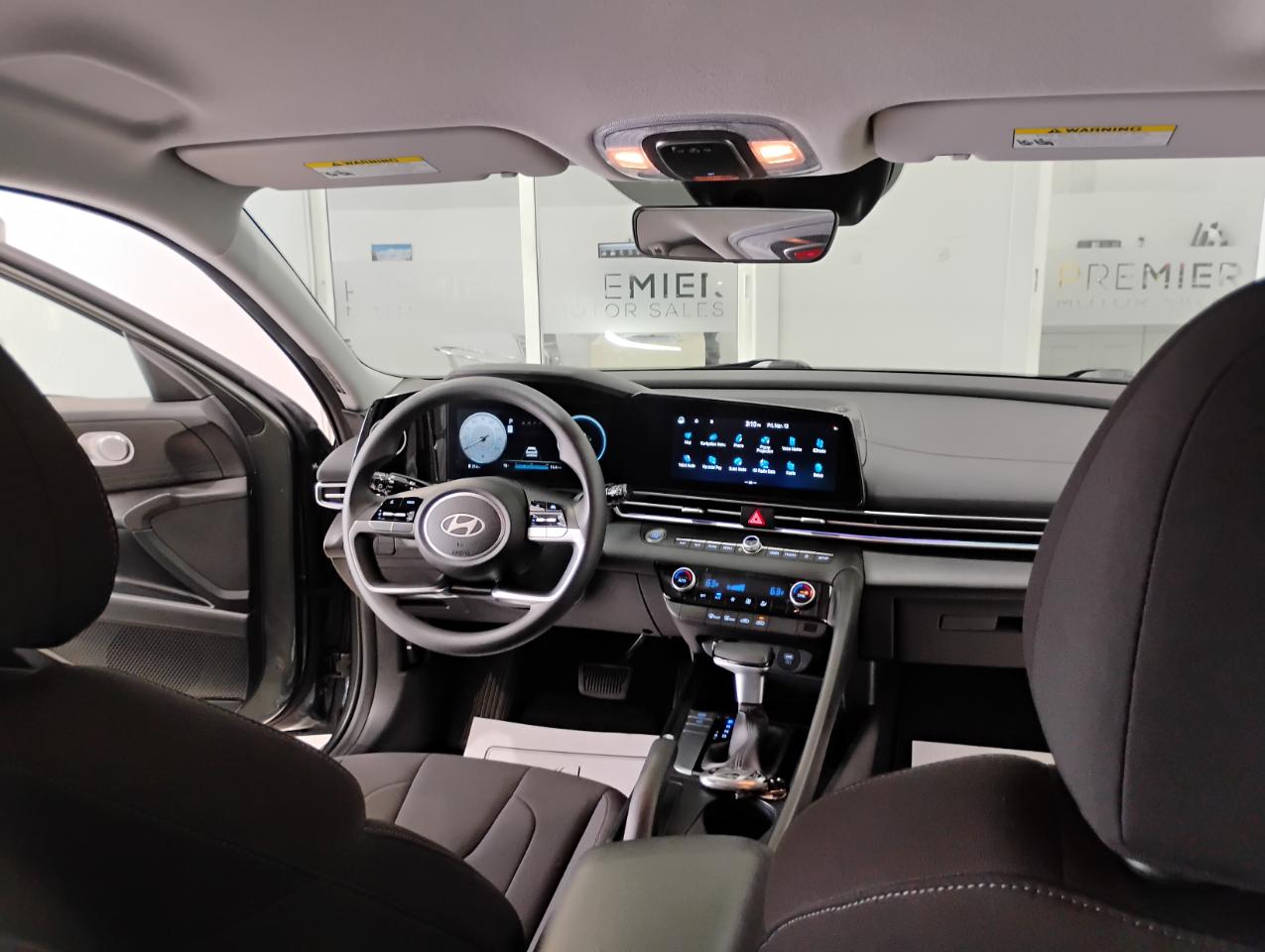 Hyundai Elantra SEL 2024