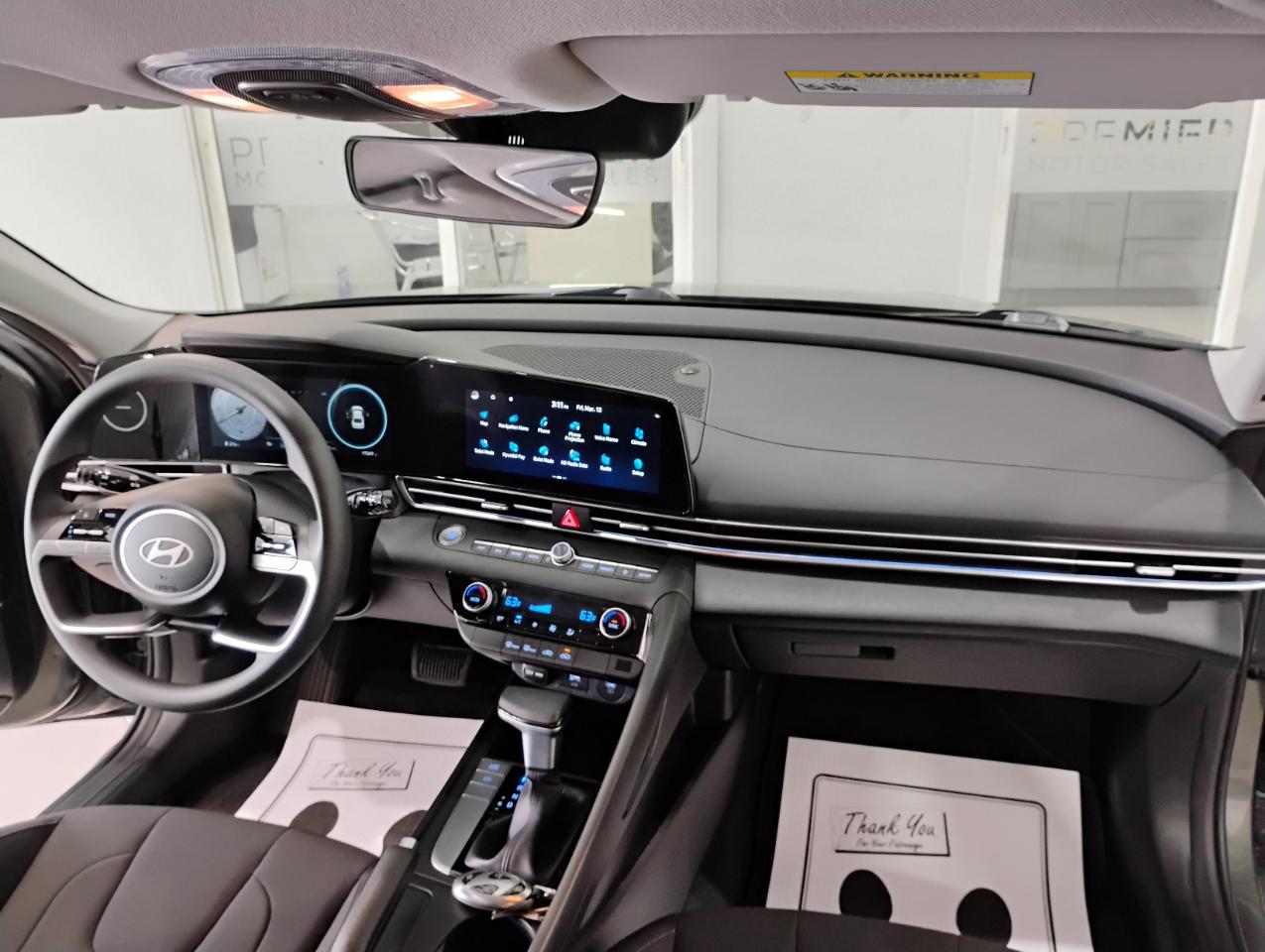 Hyundai Elantra SEL 2024