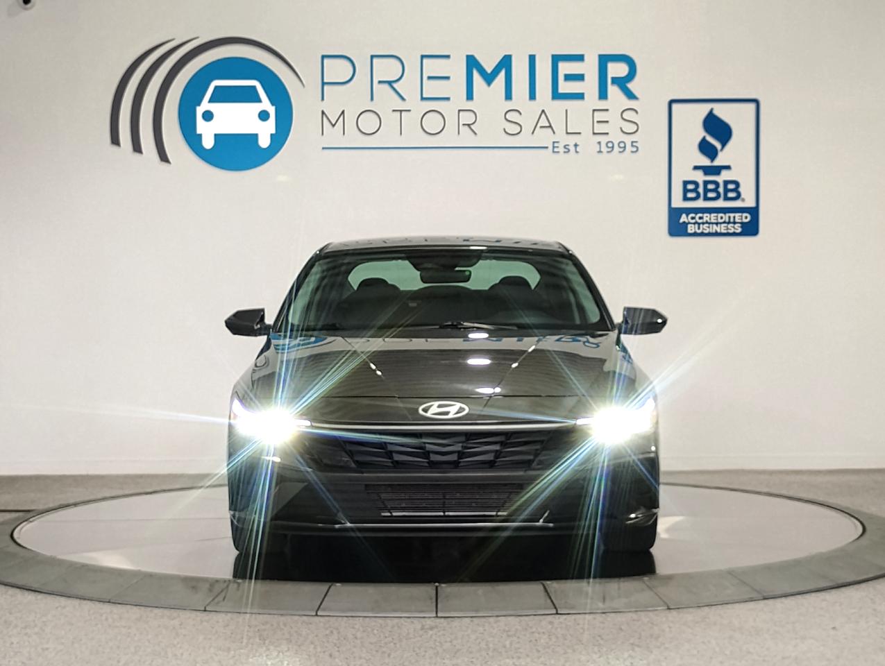 Hyundai Elantra SEL 2024