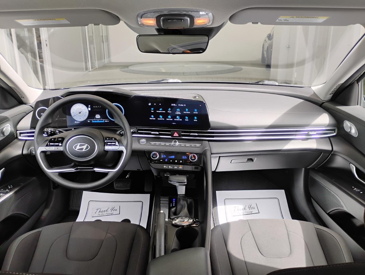 Hyundai Elantra SEL 2024