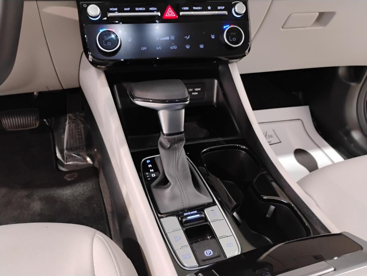 Hyundai Tucson SEL 2025