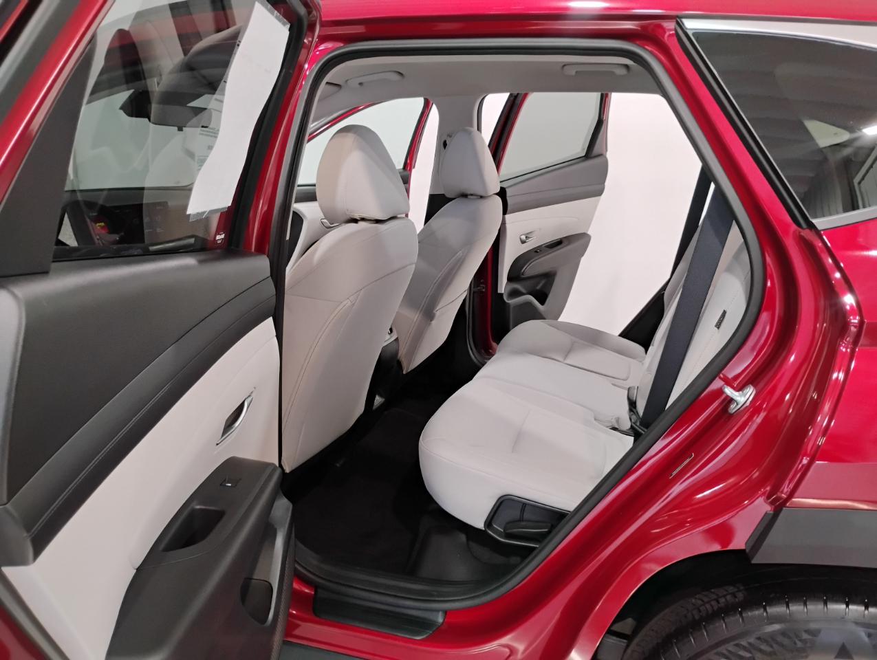 Hyundai Tucson SEL 2025