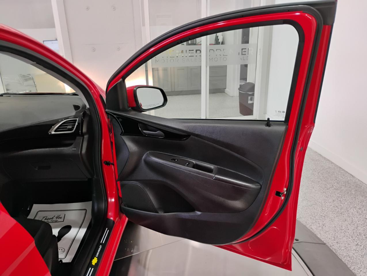 Chevrolet Spark 1LT CVT 2021