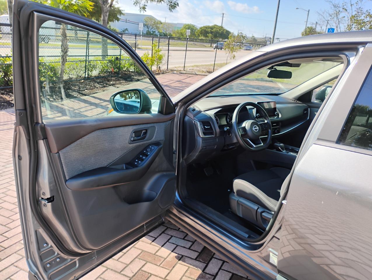 Nissan Rogue S AWD 2023