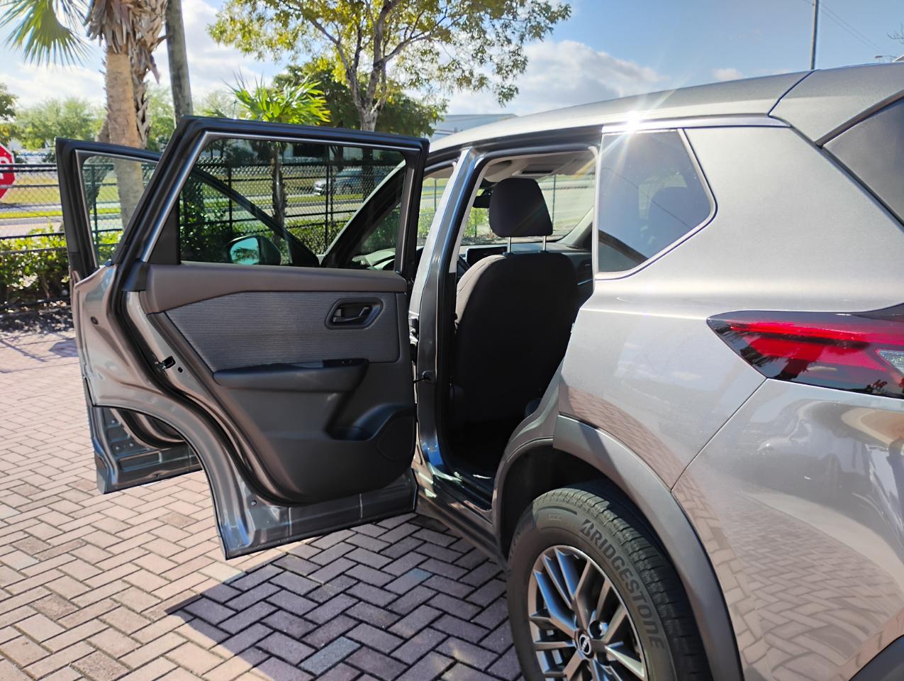 Nissan Rogue S AWD 2023