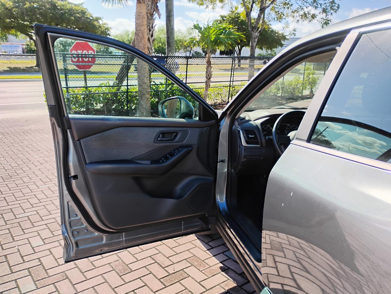 Nissan Rogue S AWD 2023