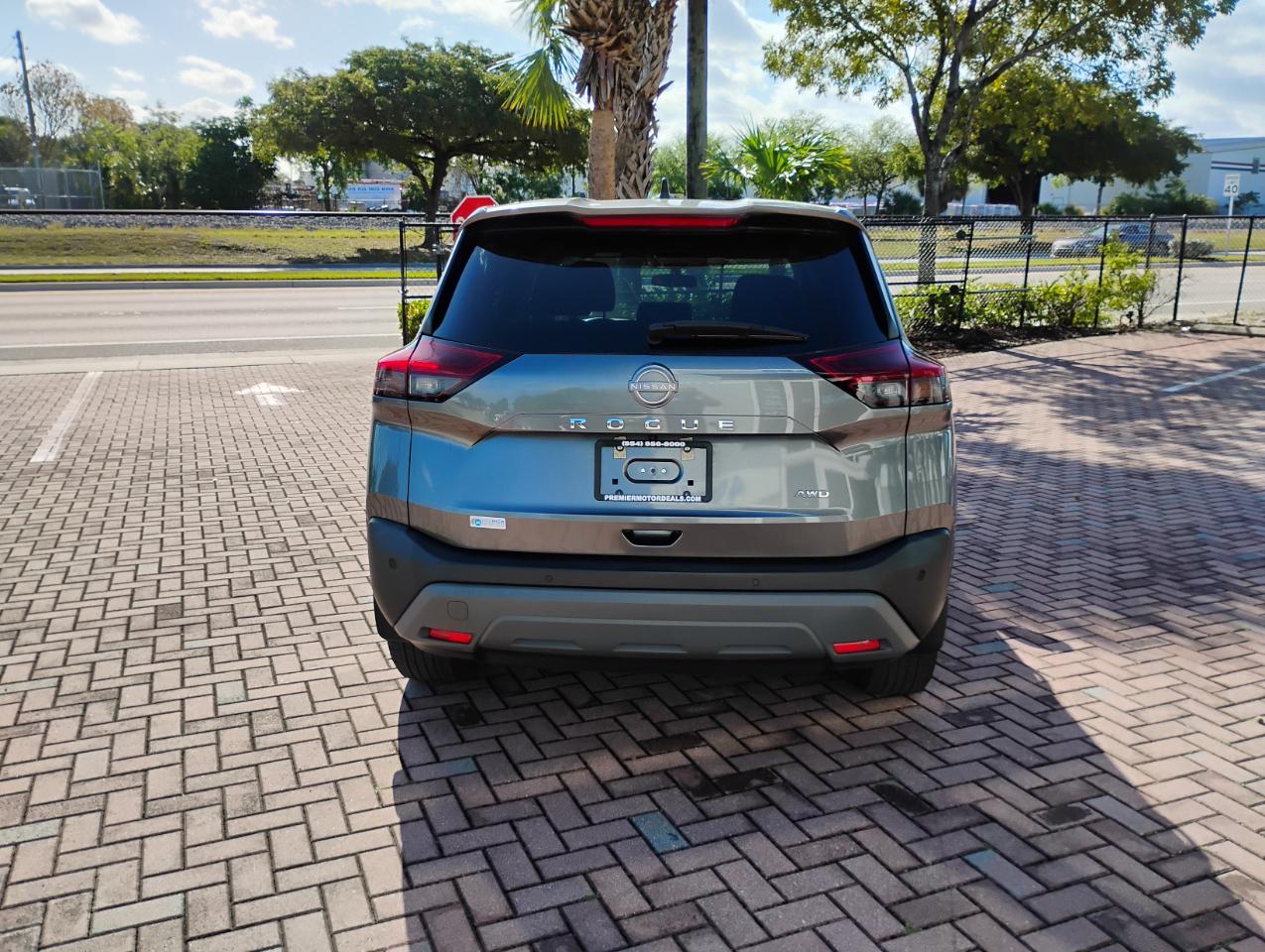 Nissan Rogue S AWD 2023