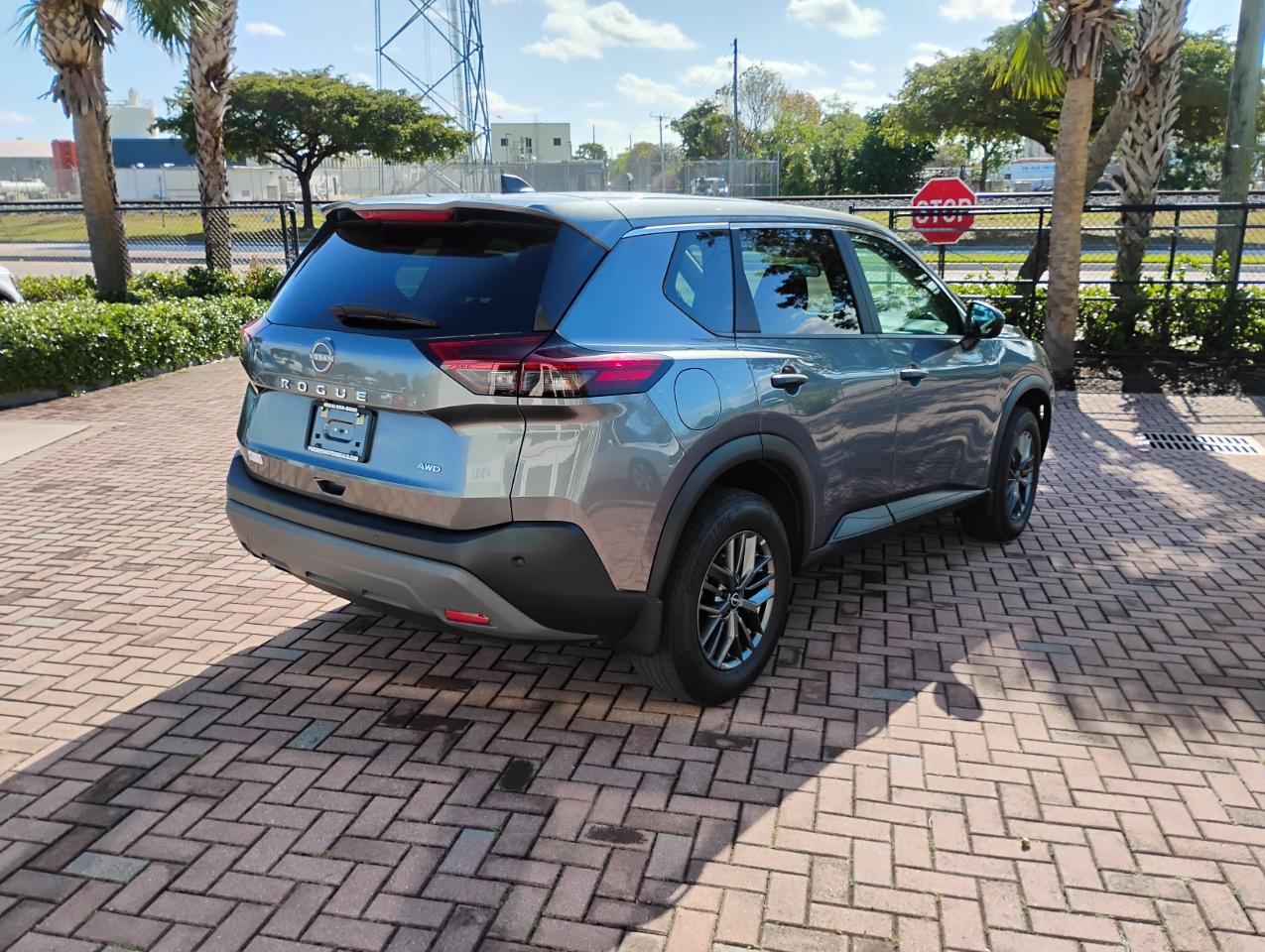 Nissan Rogue S AWD 2023