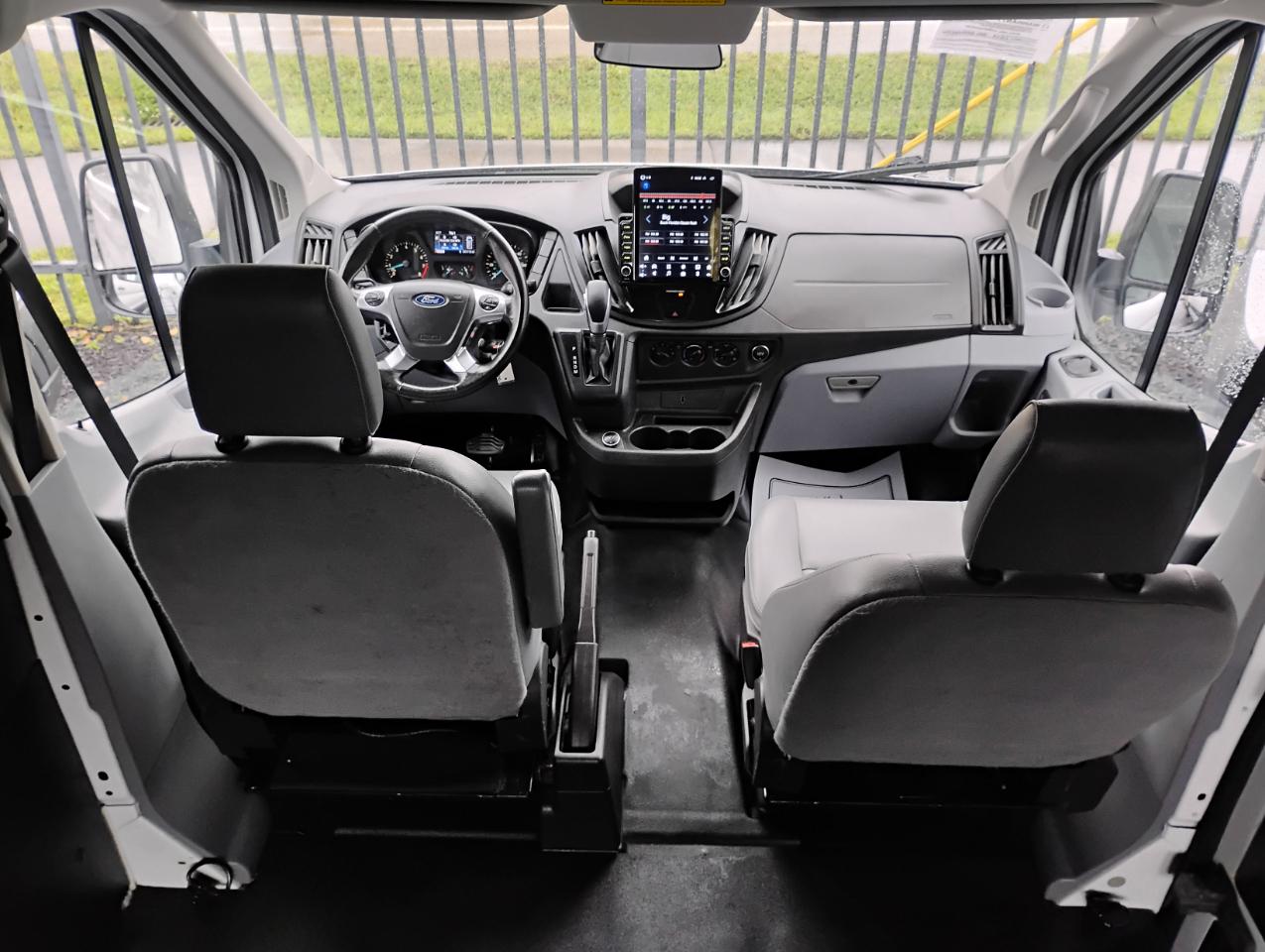 Ford Transit 250 Van Med. Roof w/Sliding Pass. 148-in. WB 2019