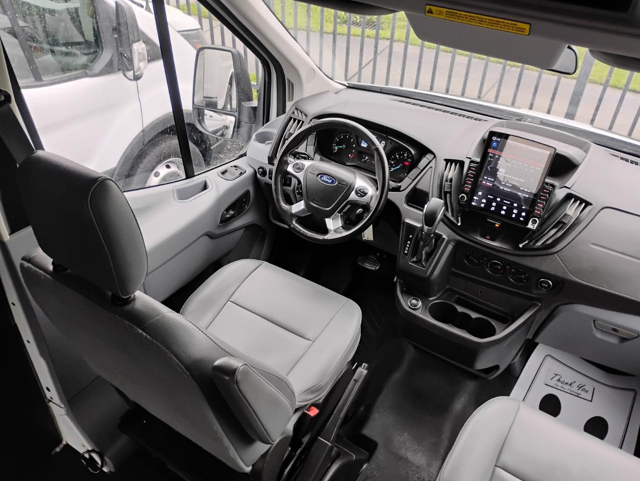 Ford Transit 250 Van Med. Roof w/Sliding Pass. 148-in. WB 2019