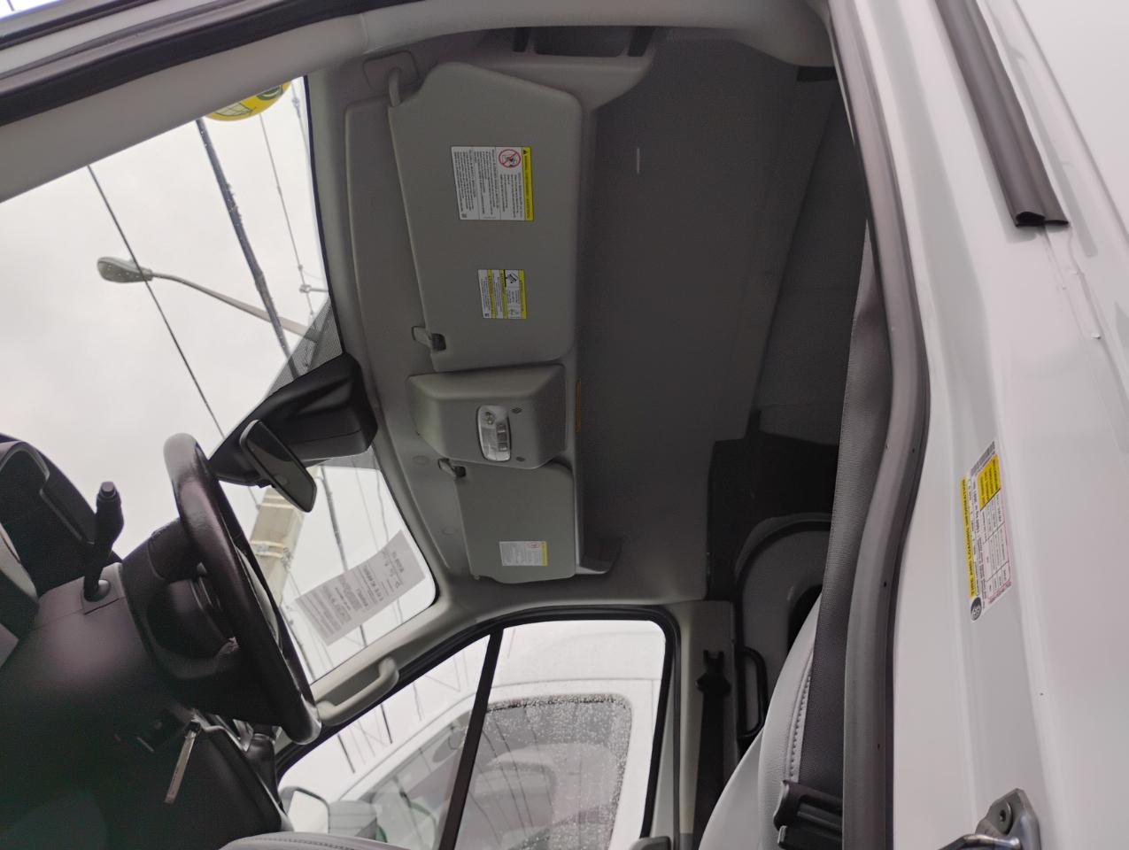 Ford Transit 250 Van Med. Roof w/Sliding Pass. 148-in. WB 2019