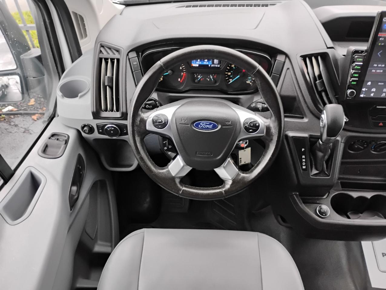 Ford Transit 250 Van Med. Roof w/Sliding Pass. 148-in. WB 2019