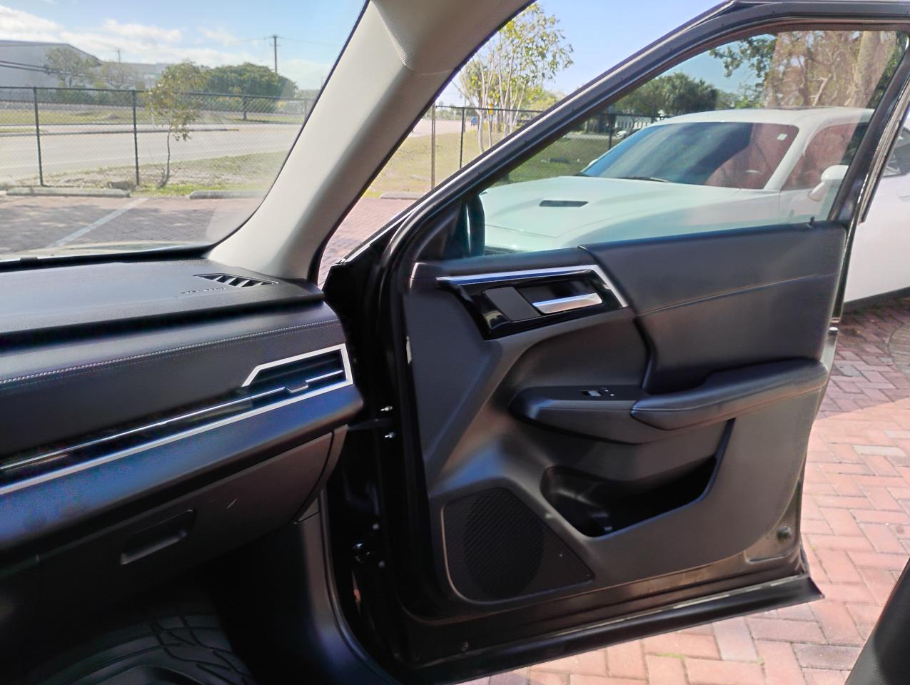 Mitsubishi Outlander SE 2WD 2023