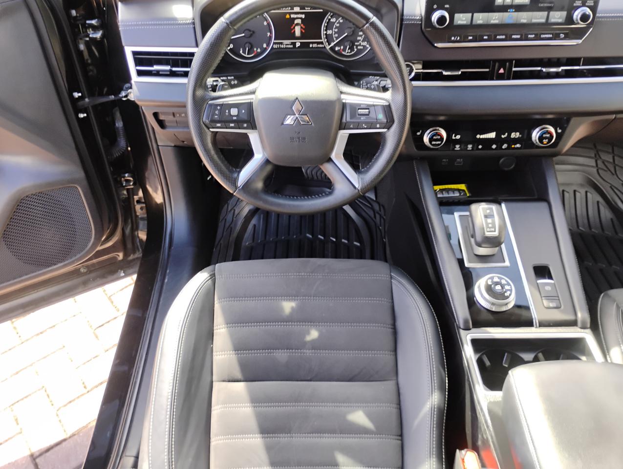 Mitsubishi Outlander SE 2WD 2023