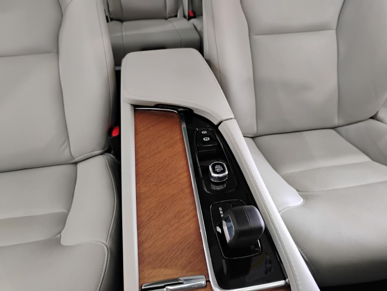 Volvo XC90 T8 Inscription Expression AWD 2022