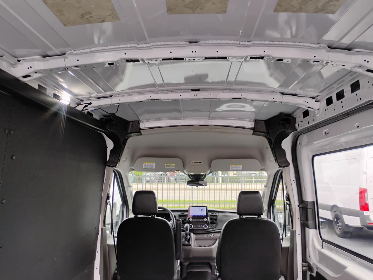 Ford Transit 150 Van Med. Roof w/Sliding Pass. 130-in. WB 2021