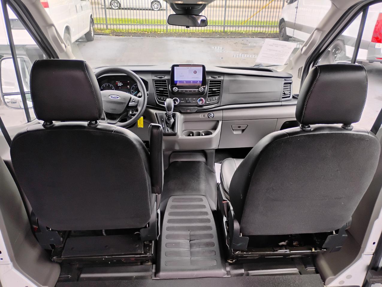 Ford Transit 150 Van Med. Roof w/Sliding Pass. 130-in. WB 2021