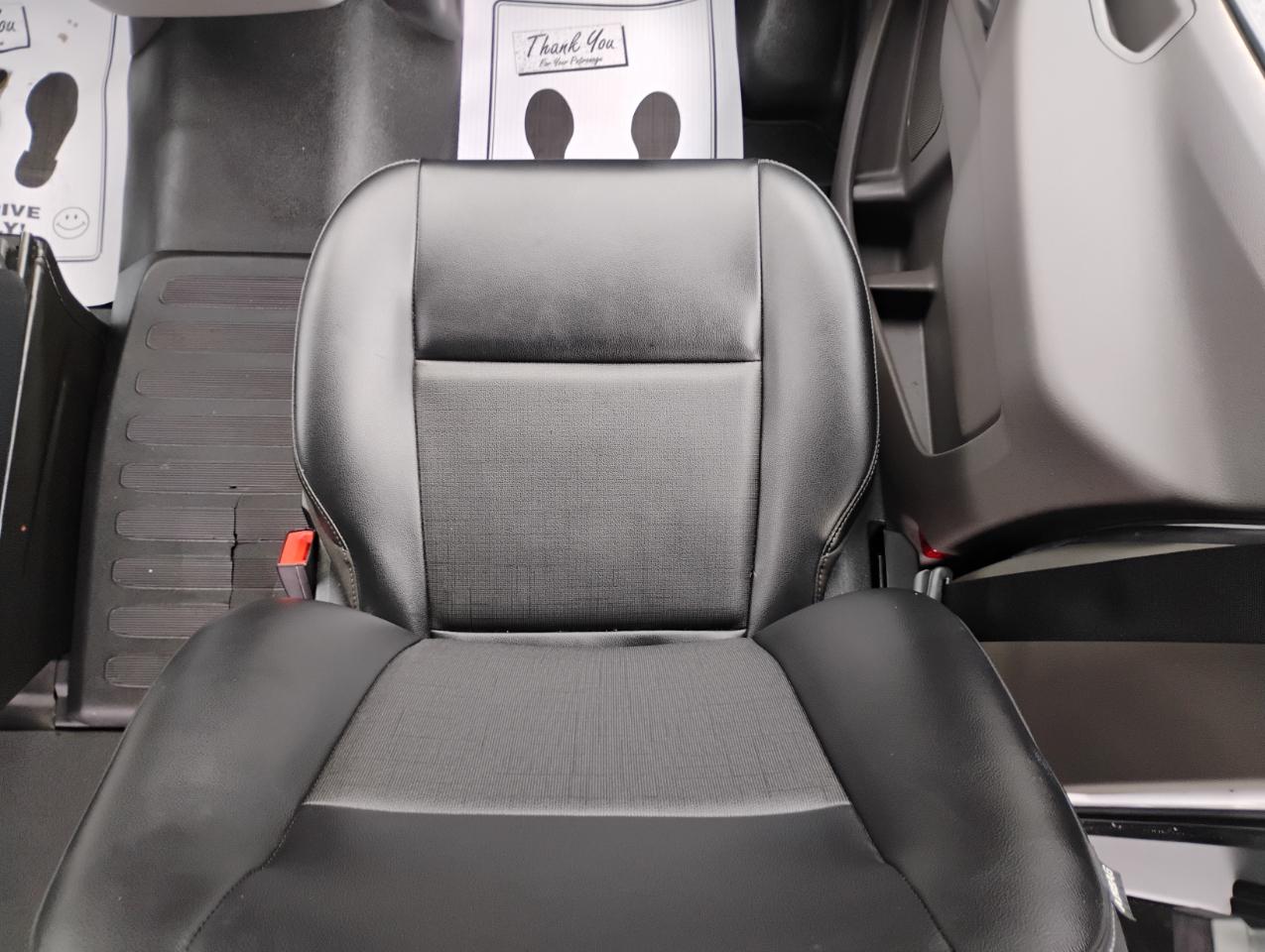 Ford Transit 150 Van Med. Roof w/Sliding Pass. 130-in. WB 2021