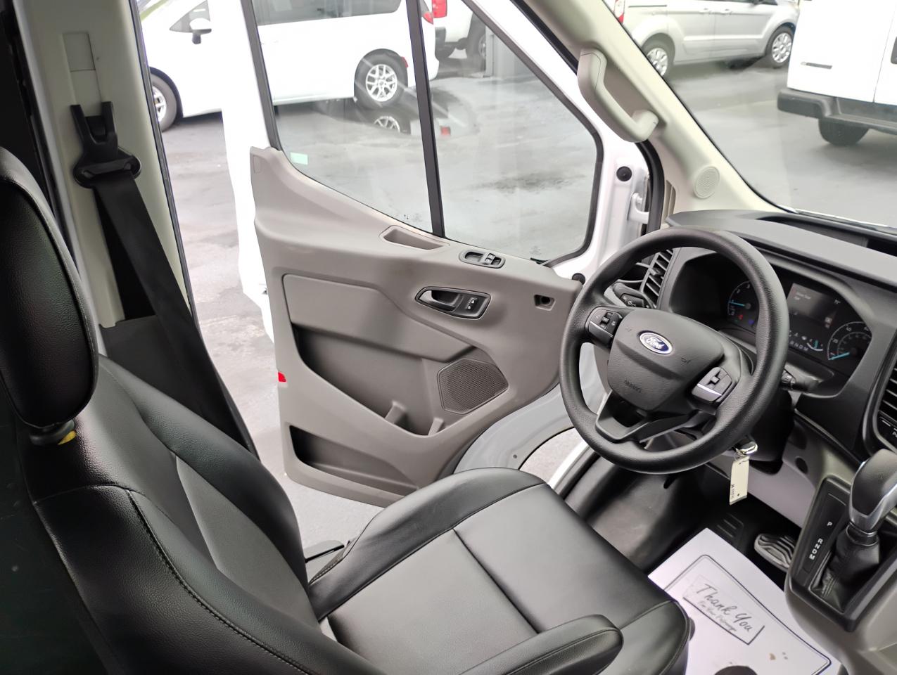 Ford Transit 150 Van Med. Roof w/Sliding Pass. 130-in. WB 2021