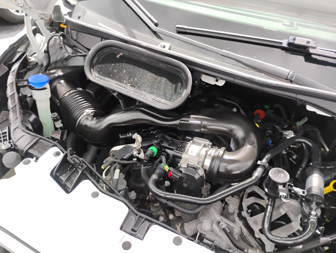 Ford Transit 150 Van Med. Roof w/Sliding Pass. 130-in. WB 2021