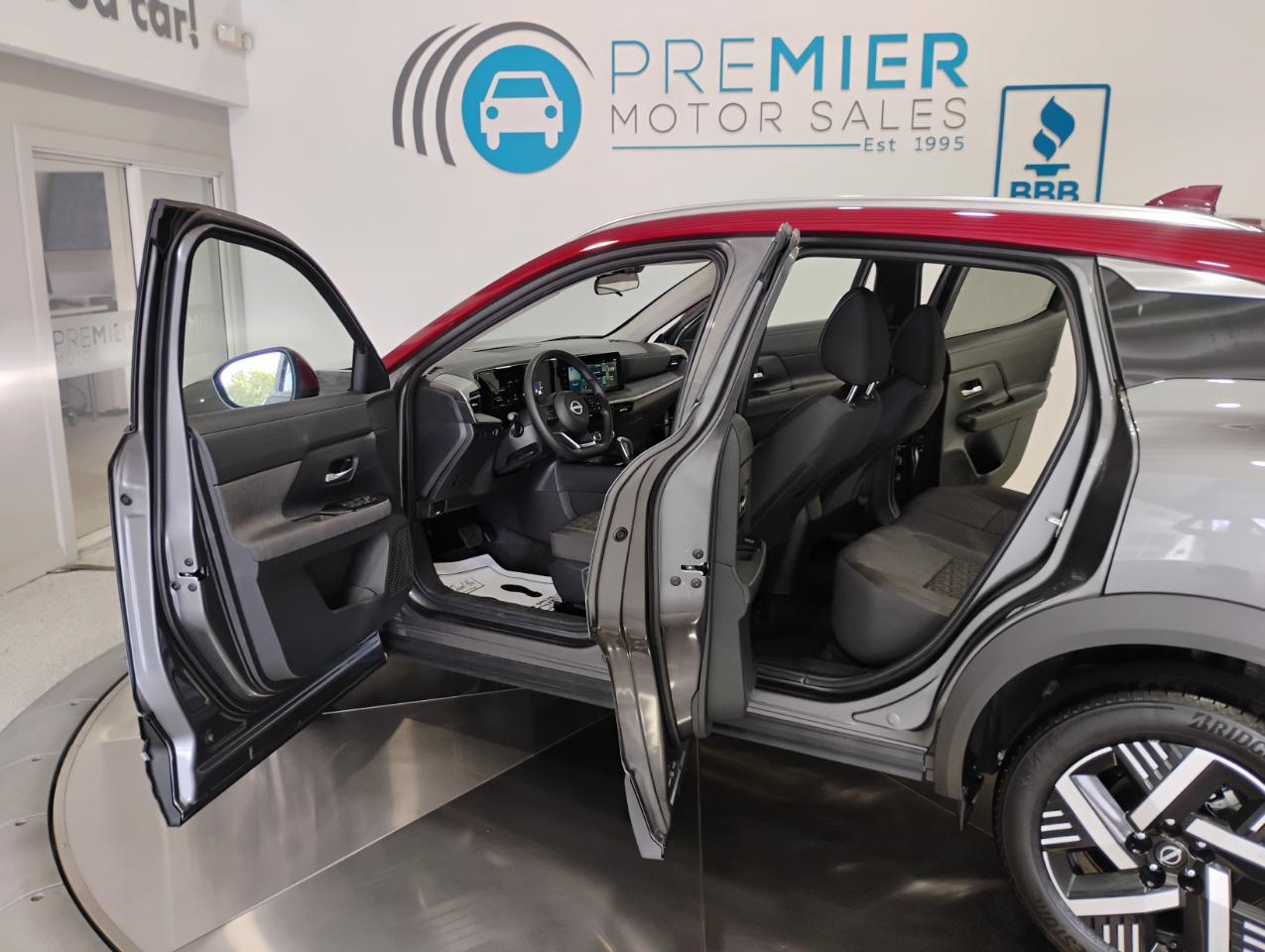 Nissan Kicks SV 2025