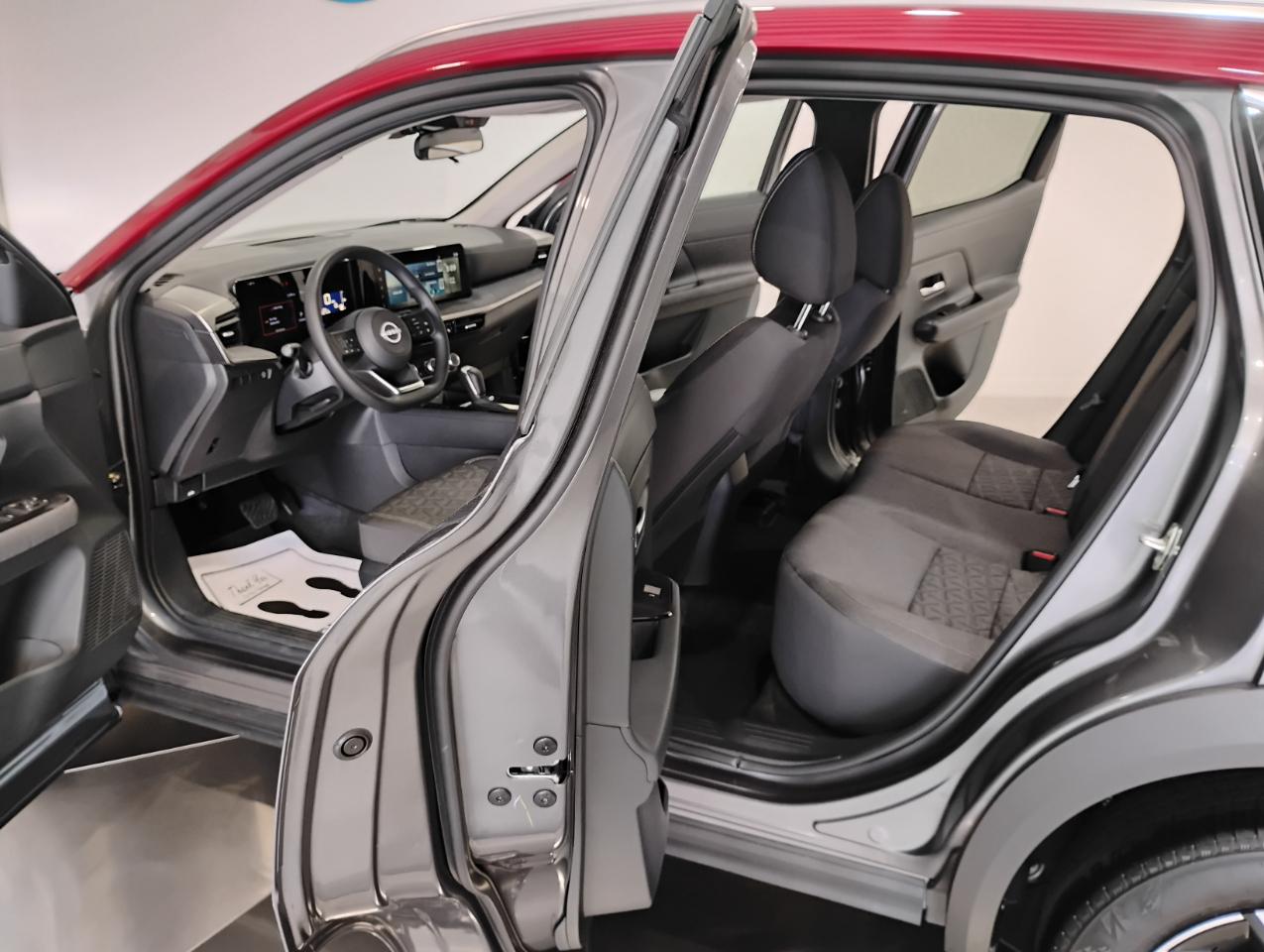 Nissan Kicks SV 2025